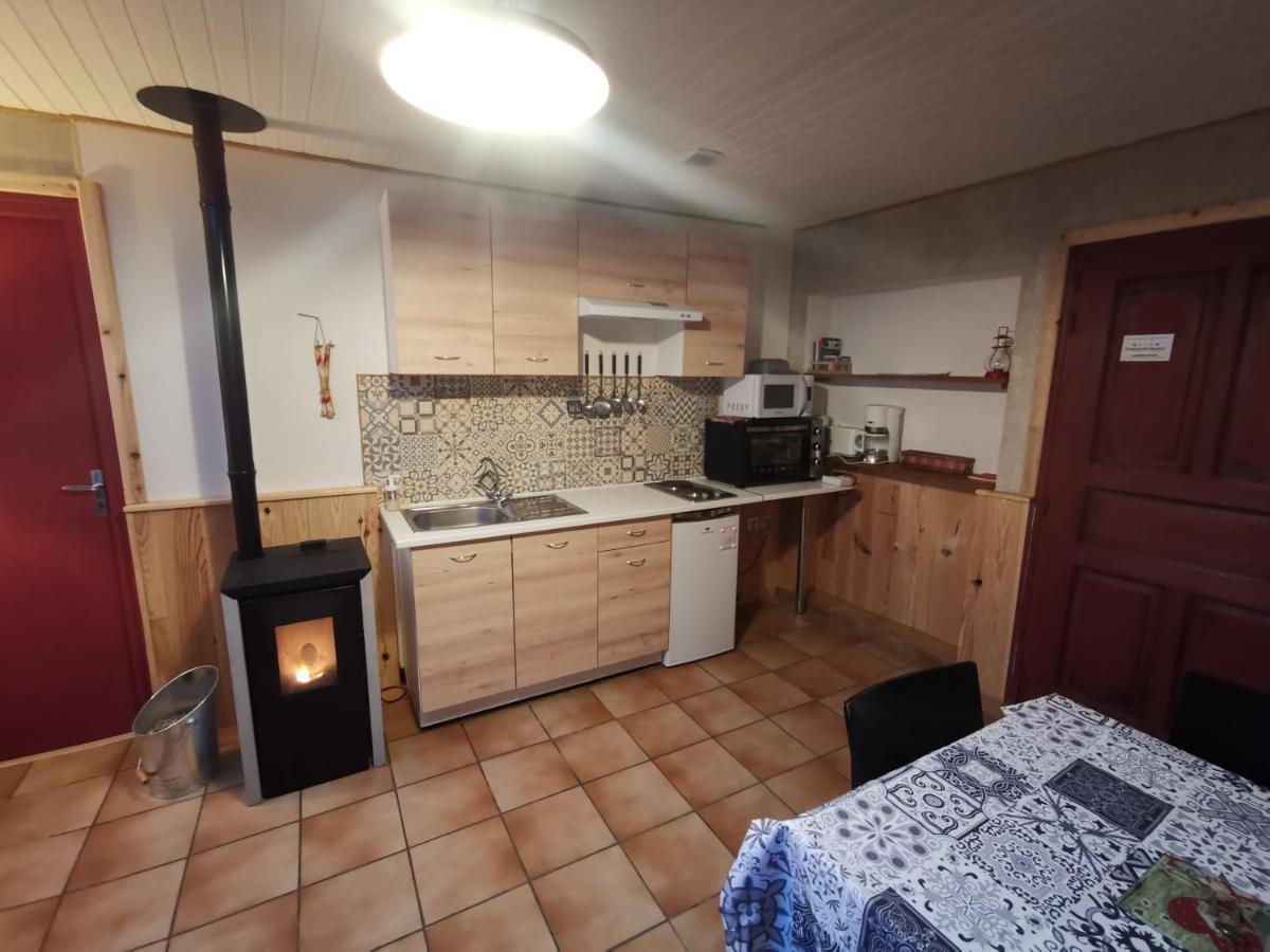 Gite Ha-Py Chalet Campan Esterno foto