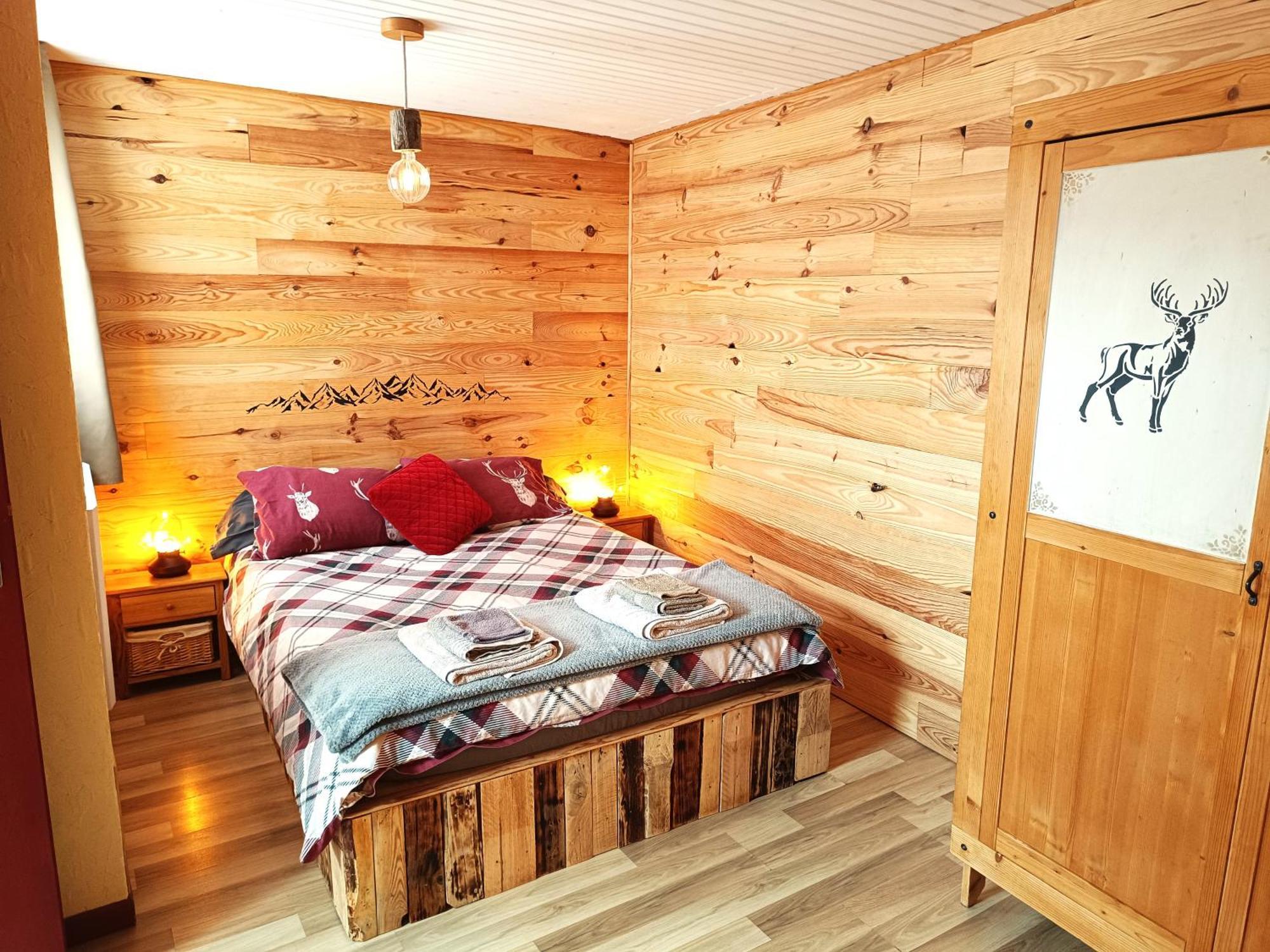 Gite Ha-Py Chalet Campan Esterno foto